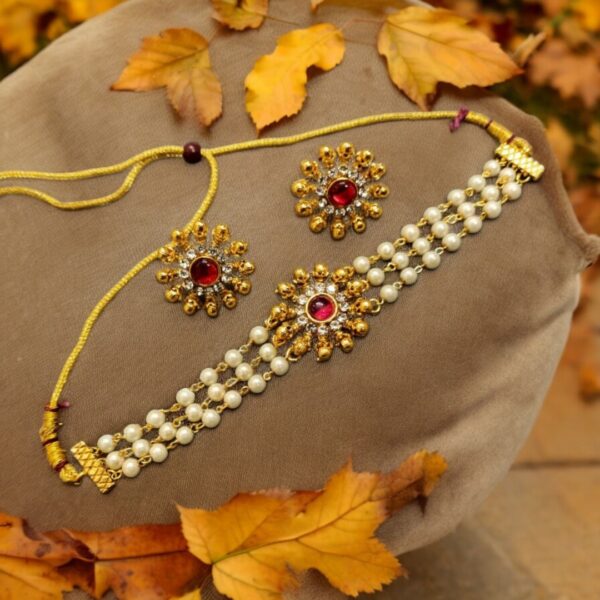 Gold plated pearl choker set