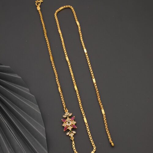 Trendy mop chain with stone pendant