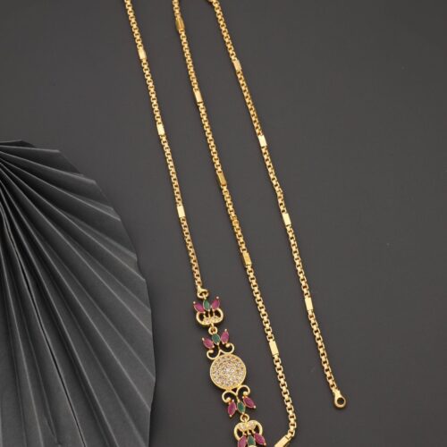 Gold plated floral design mop chain