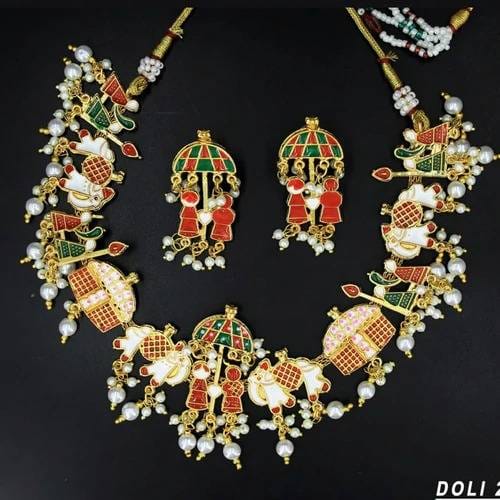 Doli Necklace Set