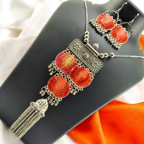 WhatsApp-Image-2024-07-22-at-7.10.22-AM.jpeg Lotus shaped Pendant Set with Earrings