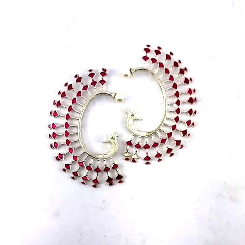Ear cuff -maroon
